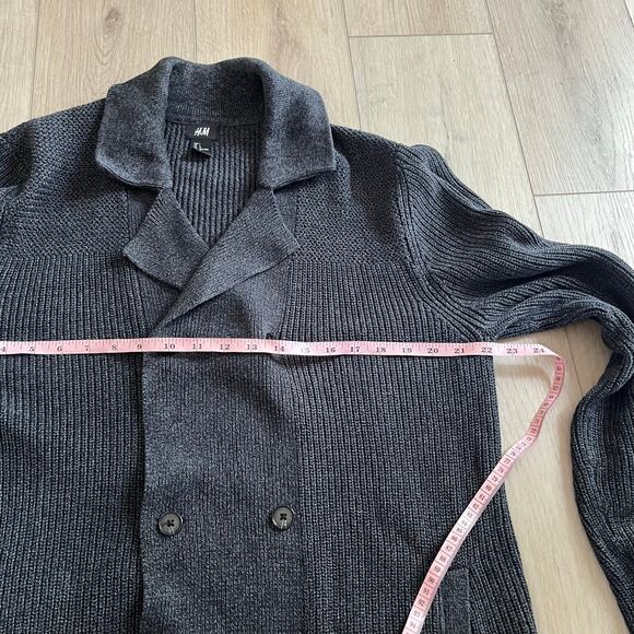 H&M Dark Gray Heavy Cable Knit Cardigan Sweater Sz L - Picture 7 of 8